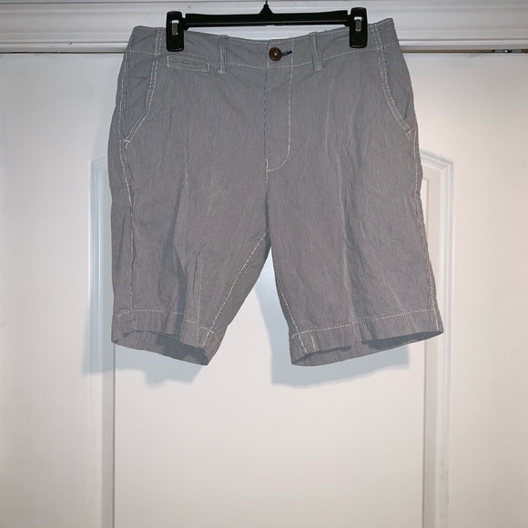 Shorts - Picture 1 of 2